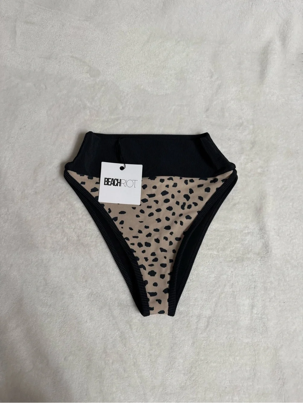 Beach Riot Bikini Taupe Spot